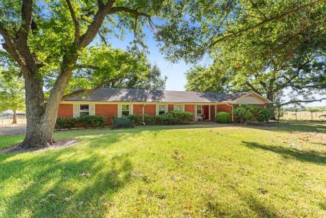 8015 Fm 642 Purdon TX 76679
