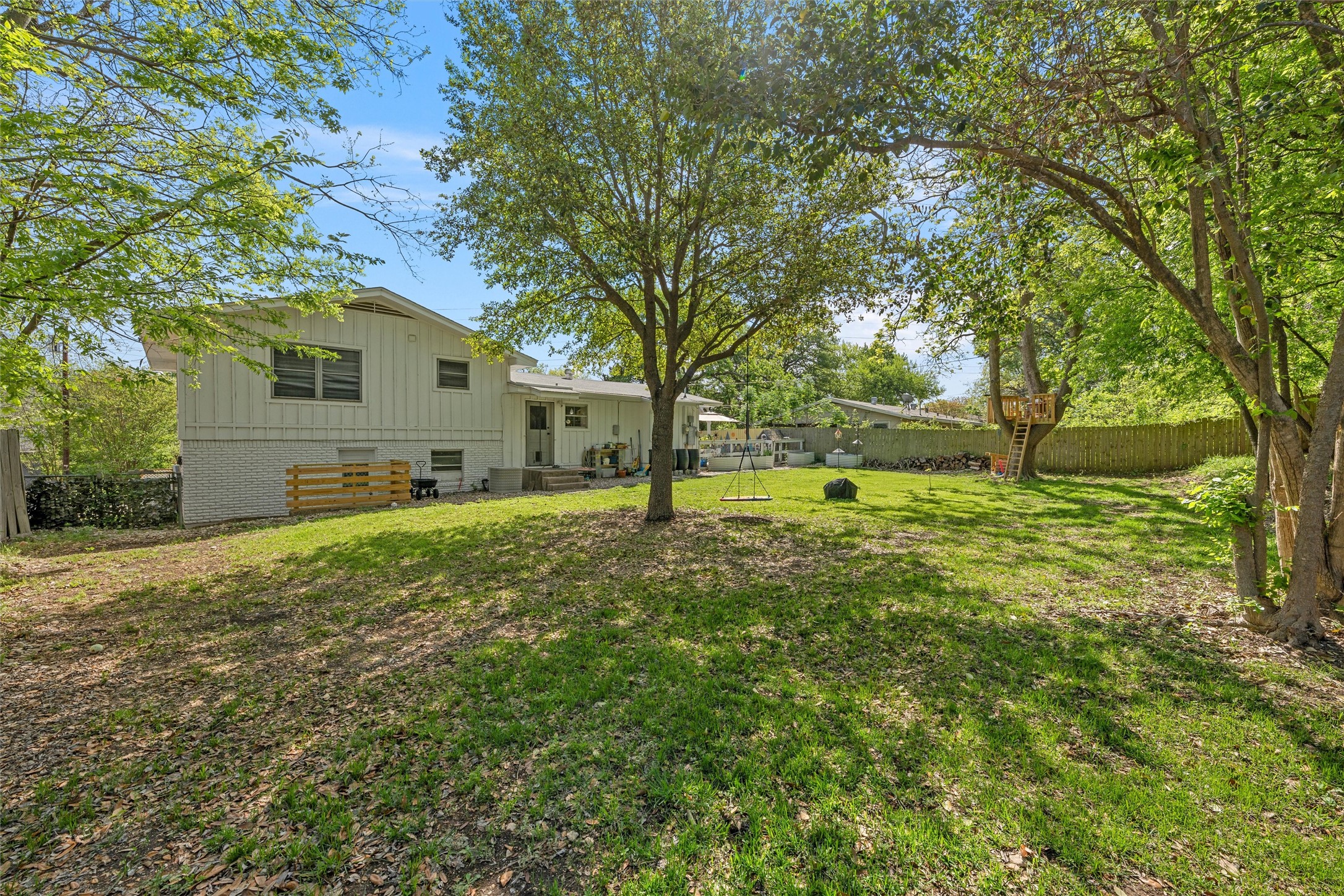 2216 Hermanson Drive Waco TX 76710