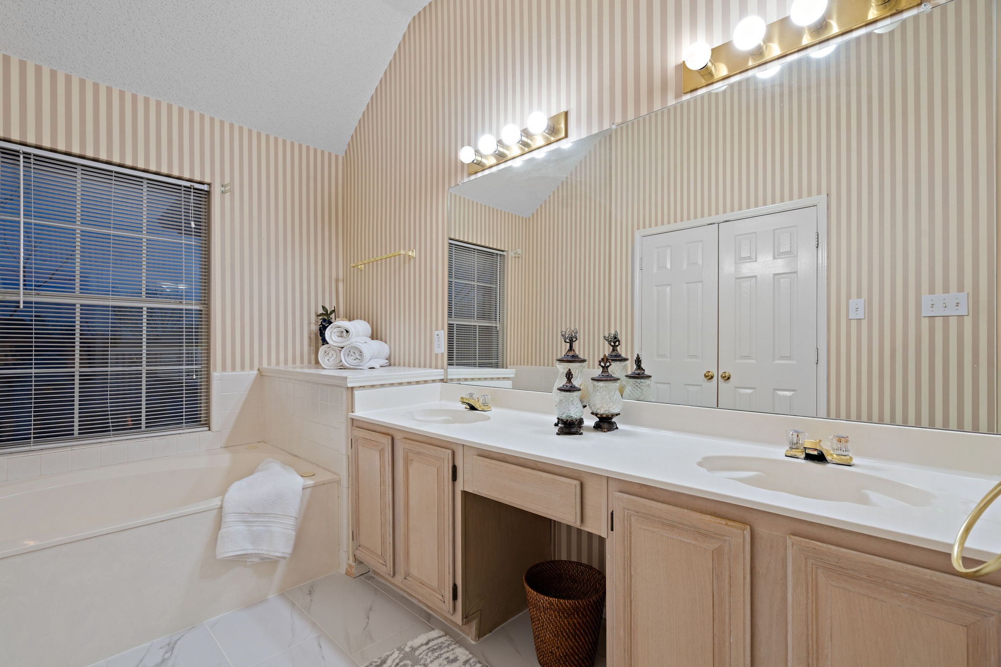 905 Whitman Circle Allen TX 75002