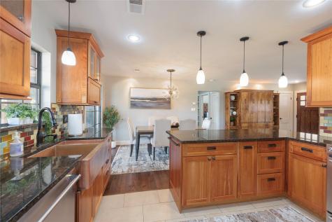 1304 W Hunt Street Mckinney TX 75069