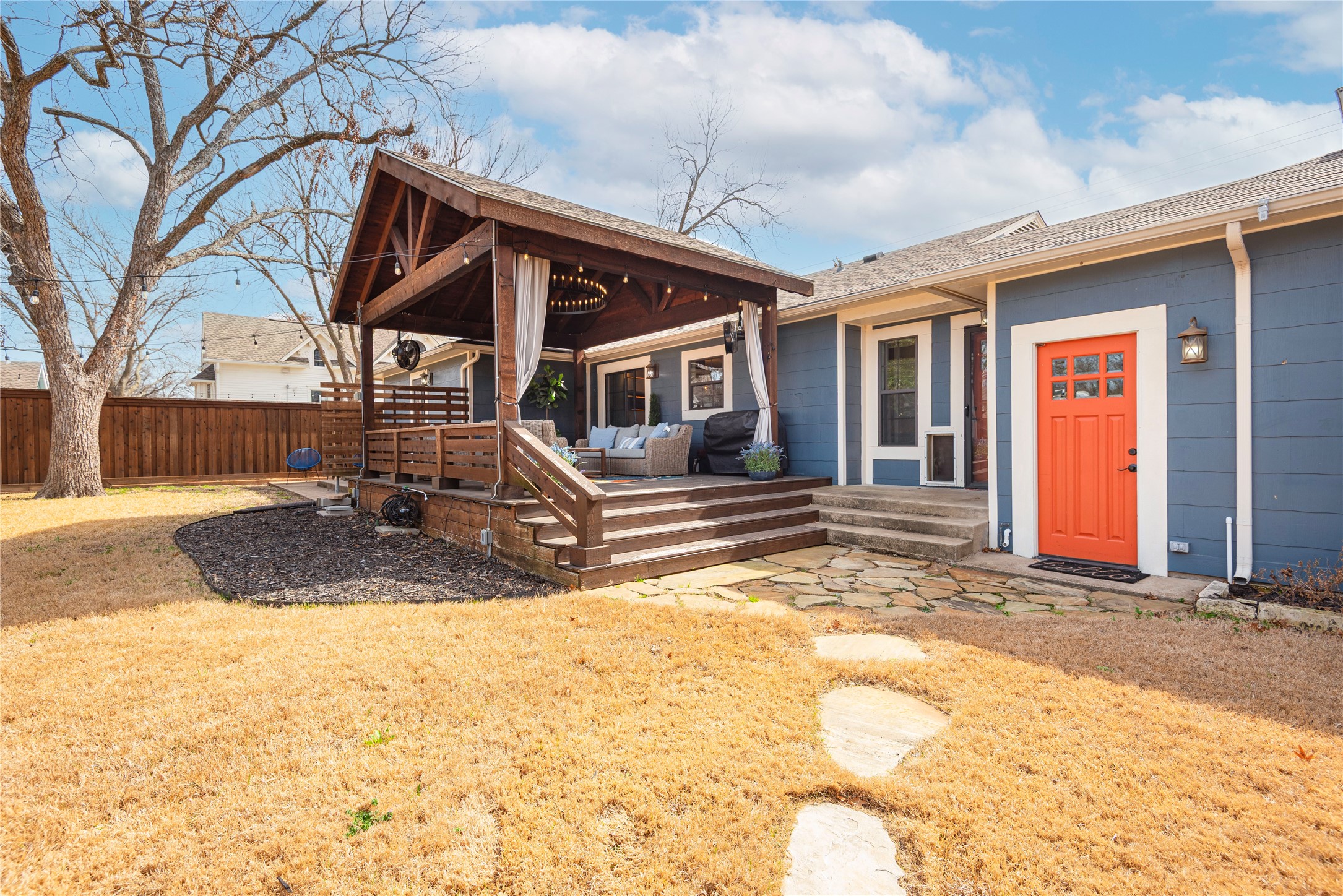 1304 W Hunt Street Mckinney TX 75069
