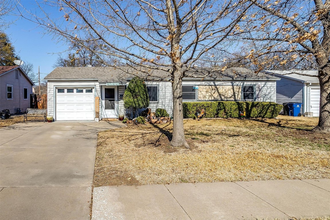 348 NW Renfro Street Burleson TX 76028