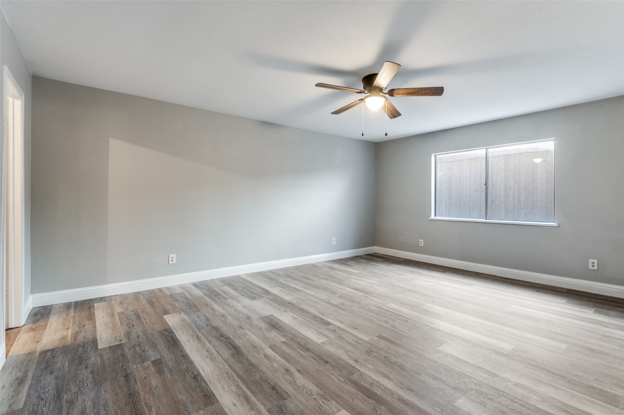 1804 Clear Creek Lane Carrollton TX 75007