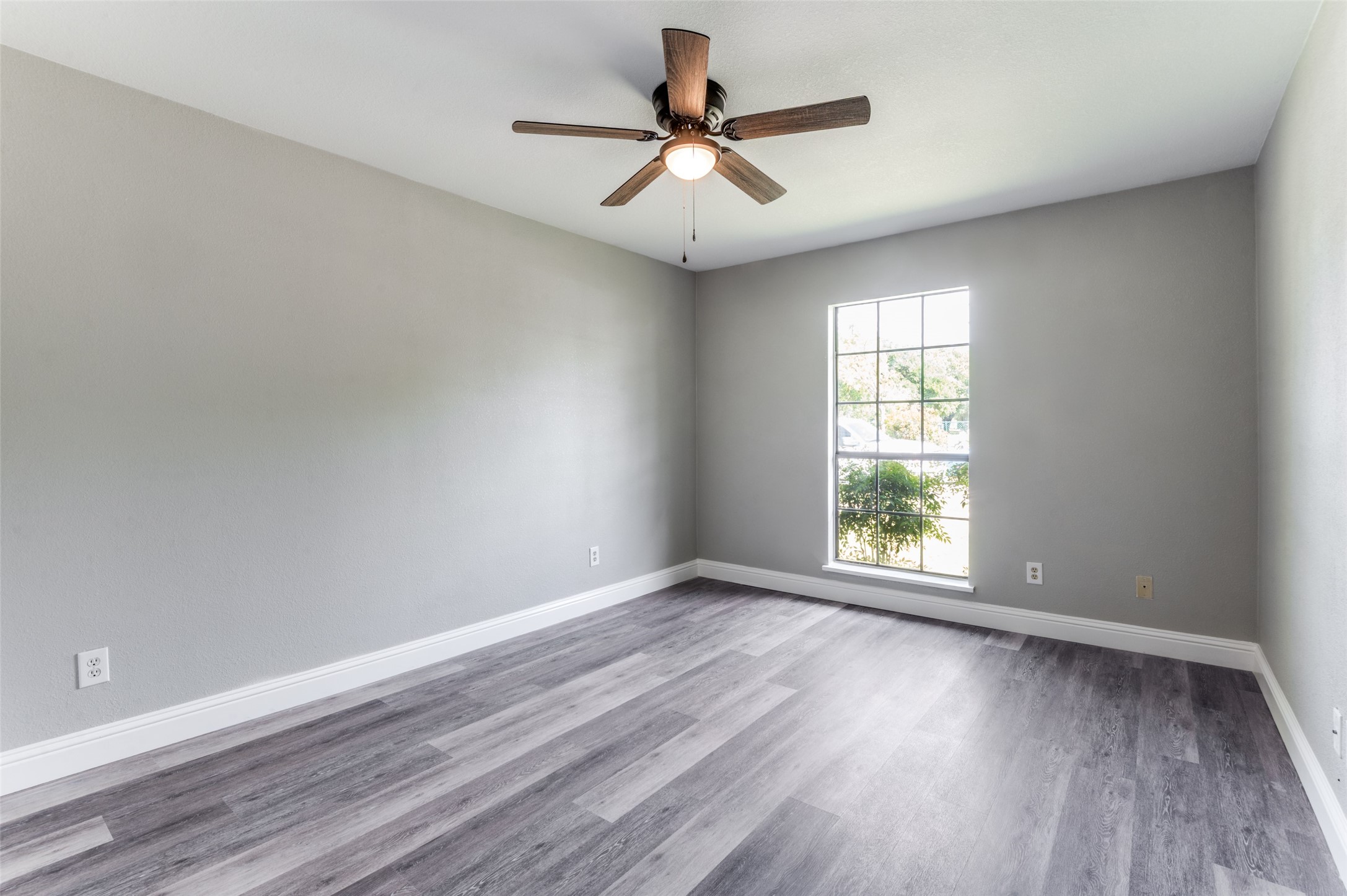 1804 Clear Creek Lane Carrollton TX 75007