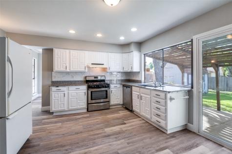 1804 Clear Creek Lane Carrollton TX 75007