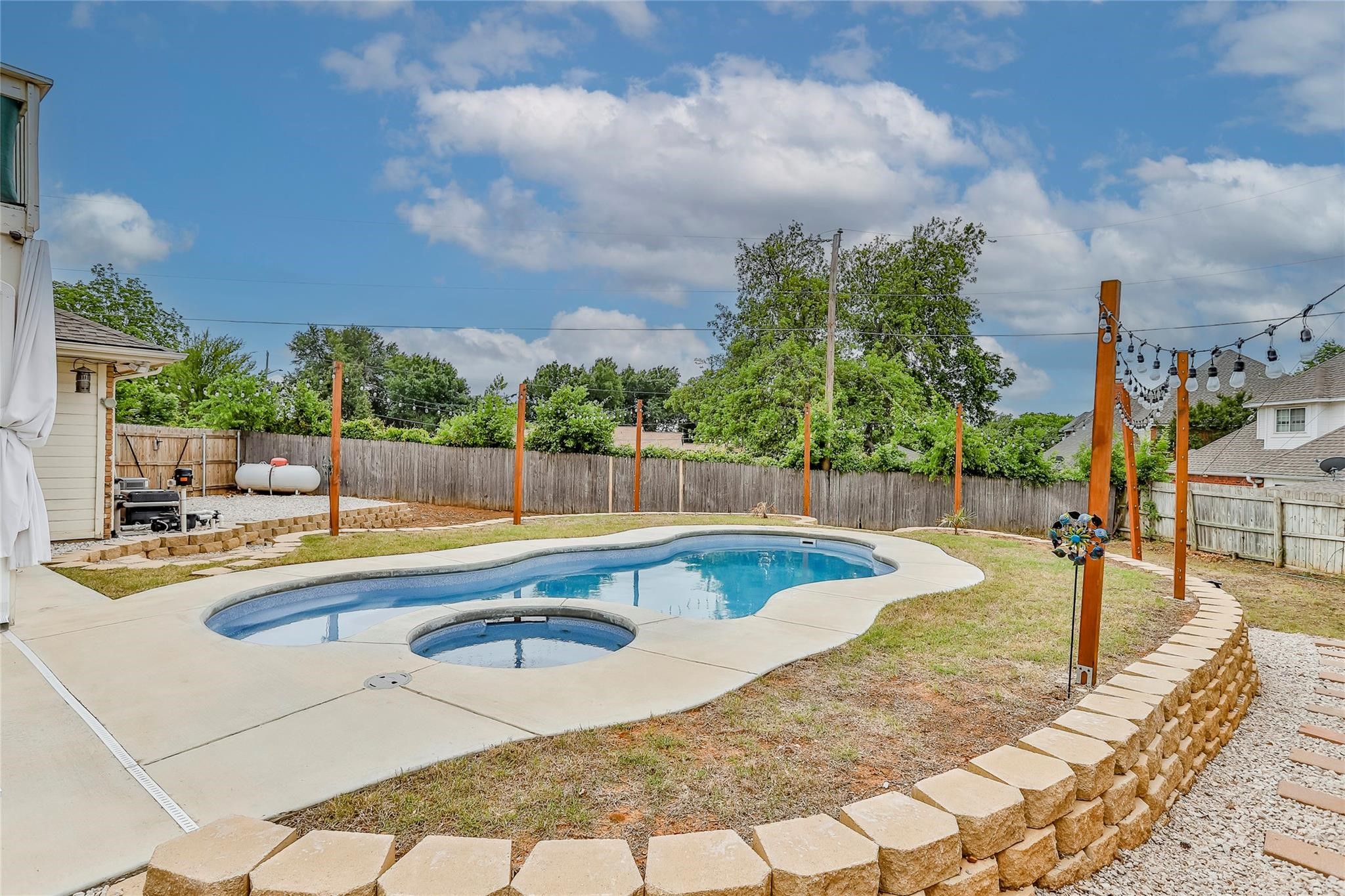 3910 Kingsferry Court Arlington TX 76016