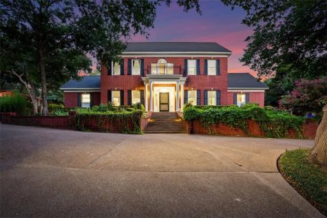 300 Ivy Ann Court Woodway TX 76712