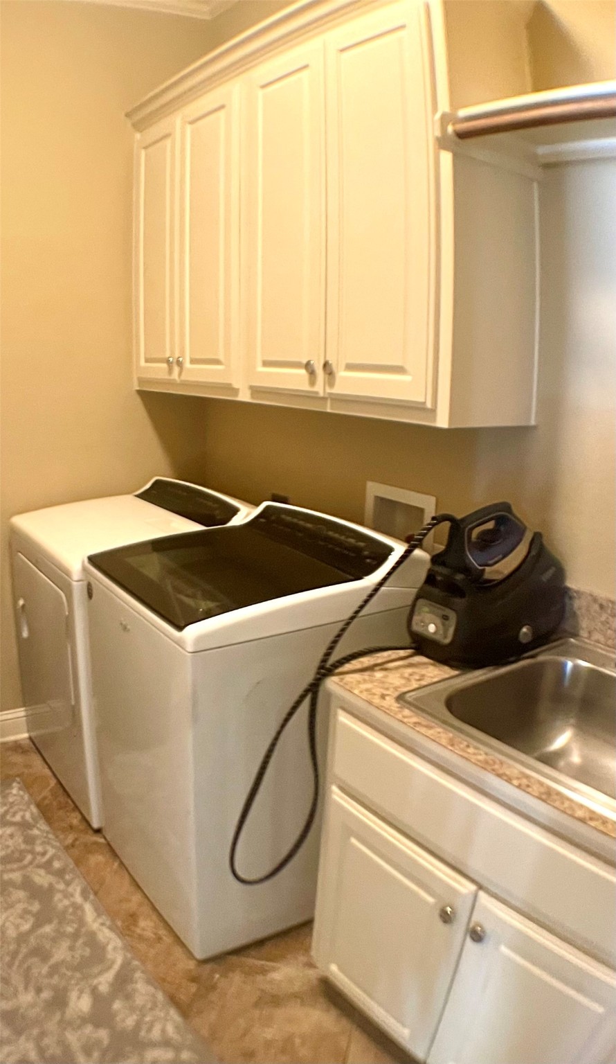 201 S Pearl Street Mart TX 76664