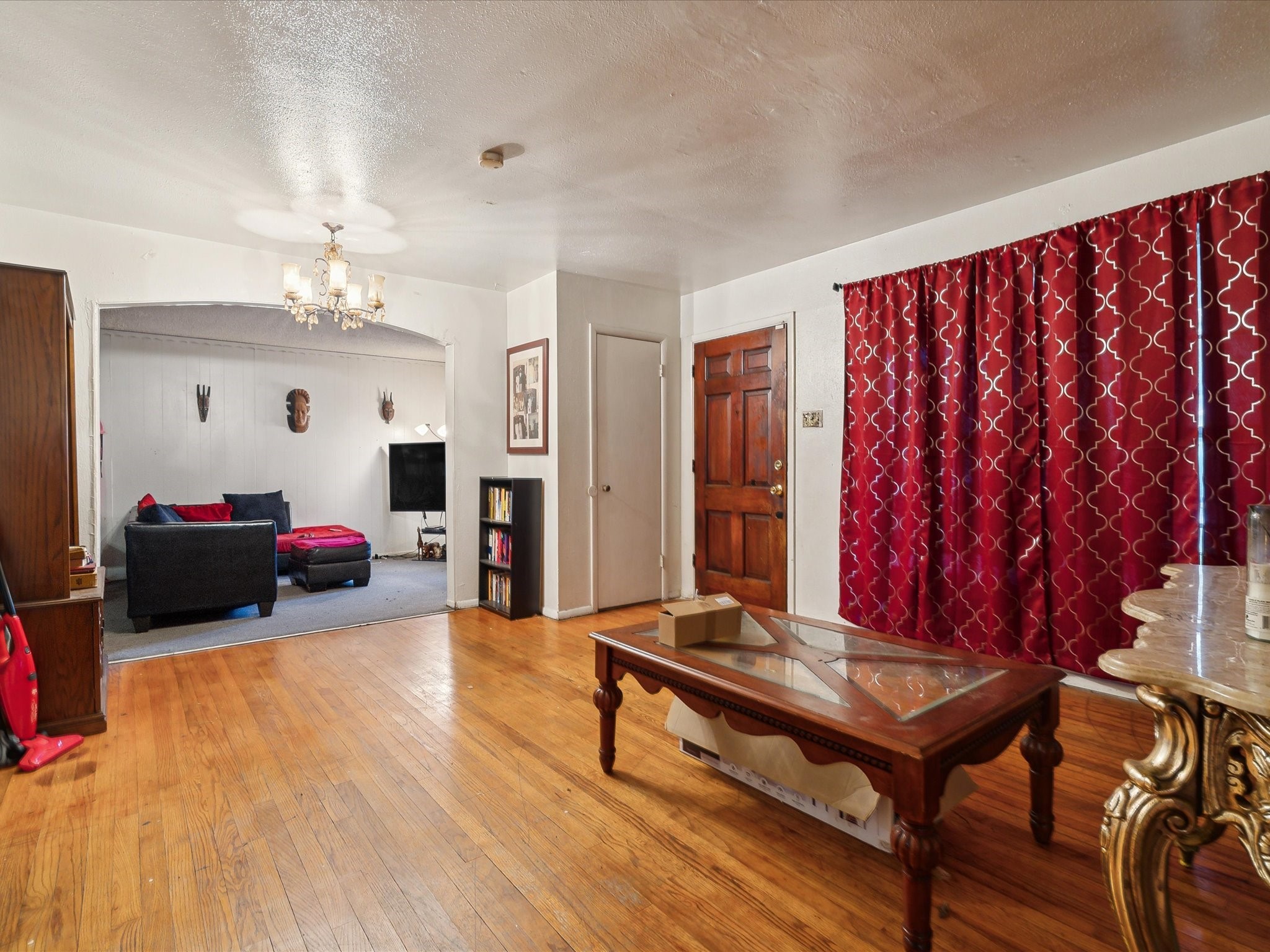 1366 Owega Avenue Dallas TX 75216