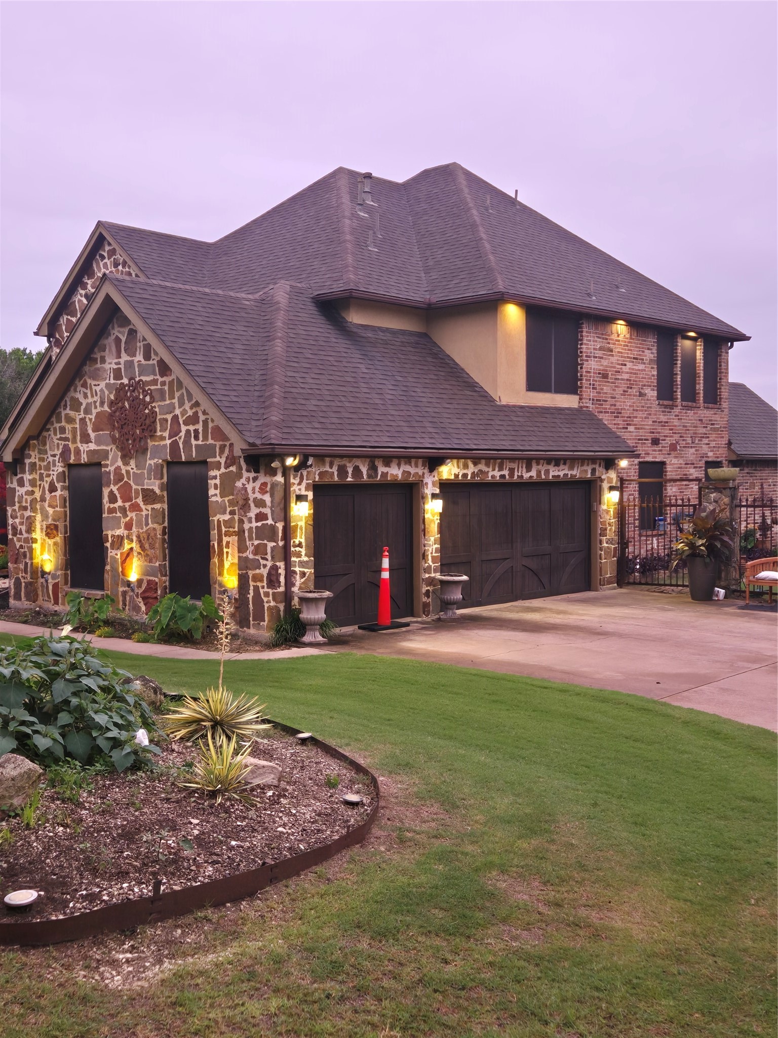 911 Bentle Branch Lane Cedar Hill TX 75104