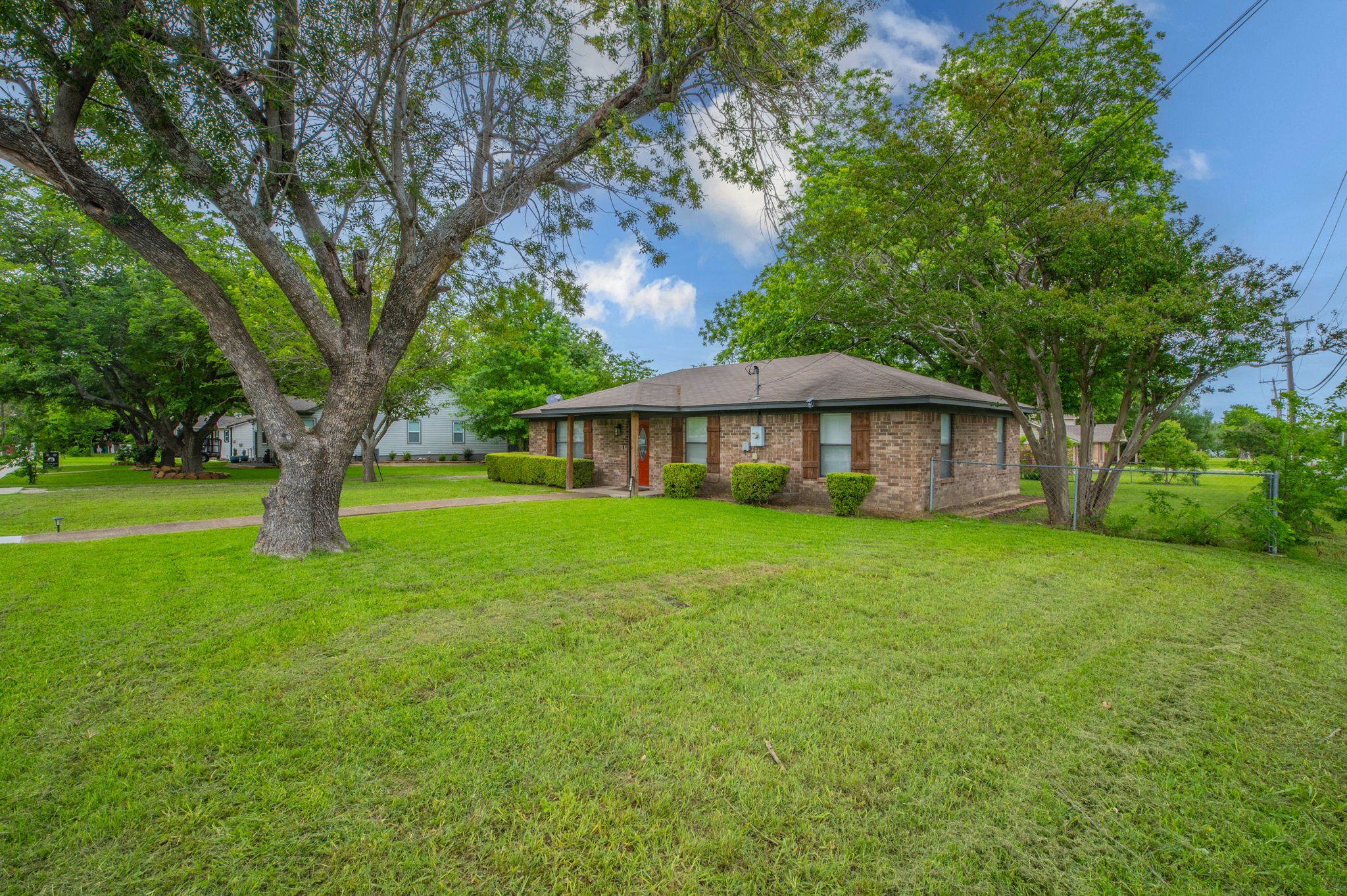 704 N Josephine Street Royse City TX 75189