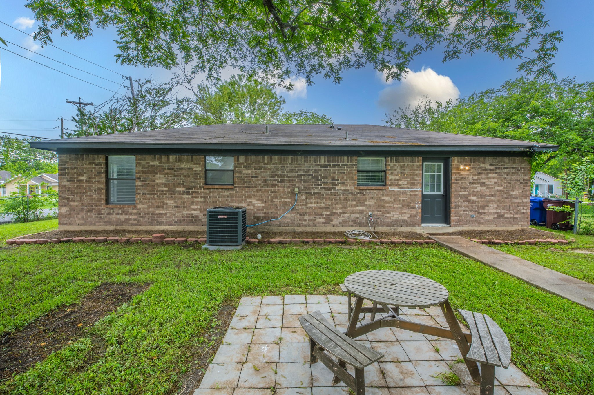 704 N Josephine Street Royse City TX 75189