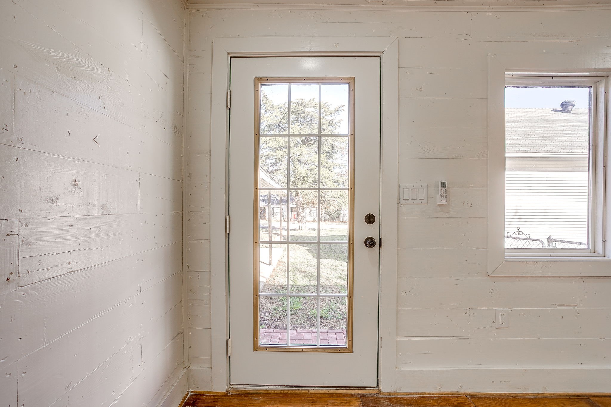 619 W Live Oak Street Jacksboro TX 76458