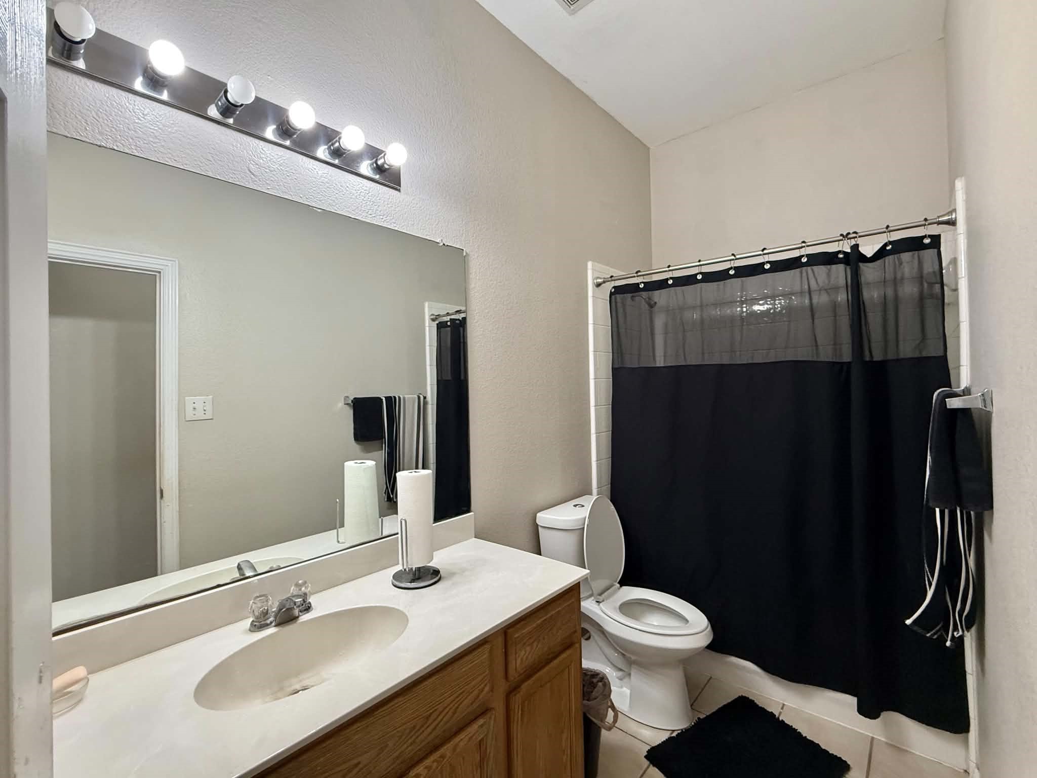 1129 Miramar Avenue Desoto TX 75115