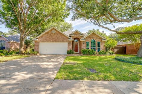 108 Hollywood Boulevard Euless TX 76040