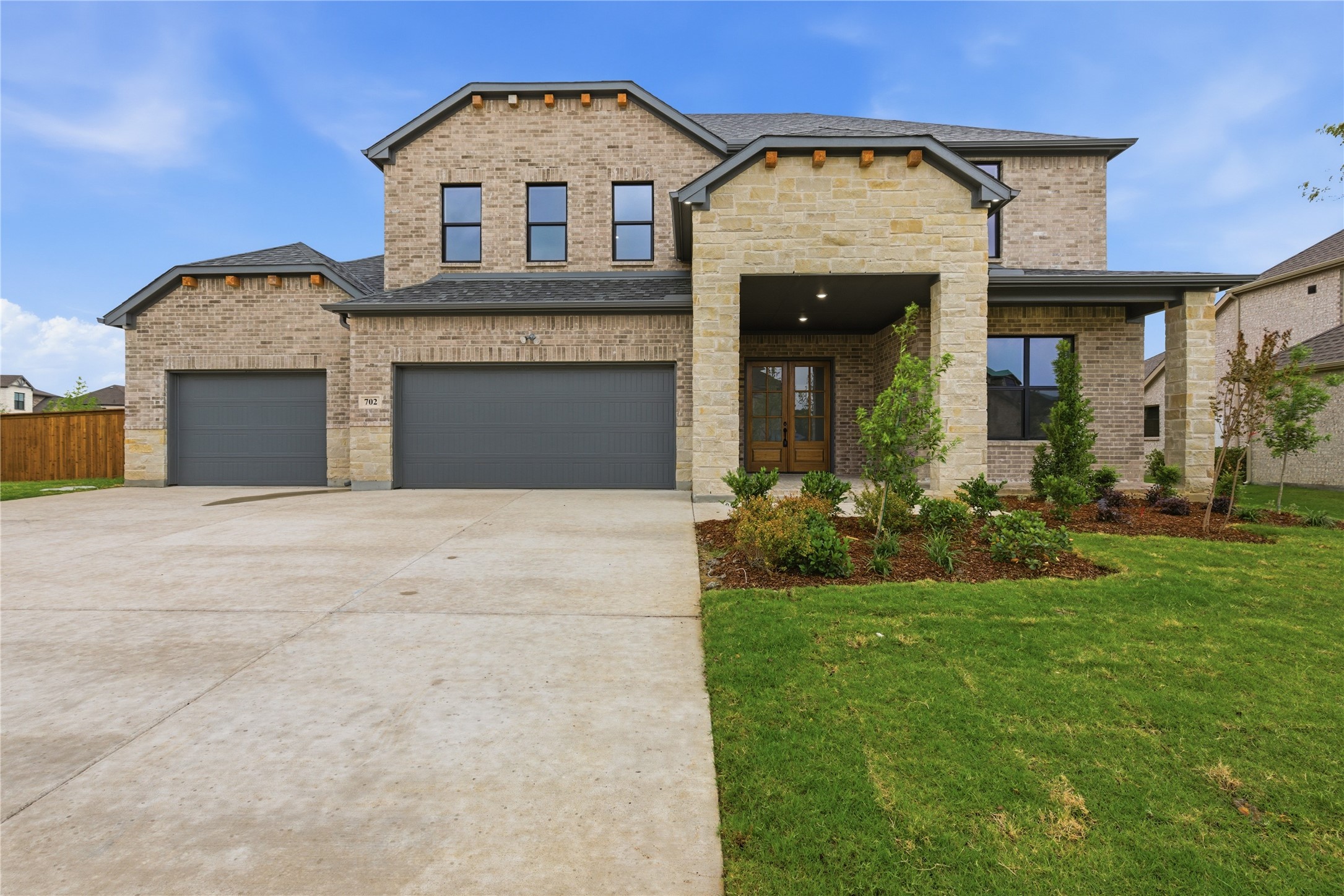 702 Anne Road Van Alstyne TX 75495