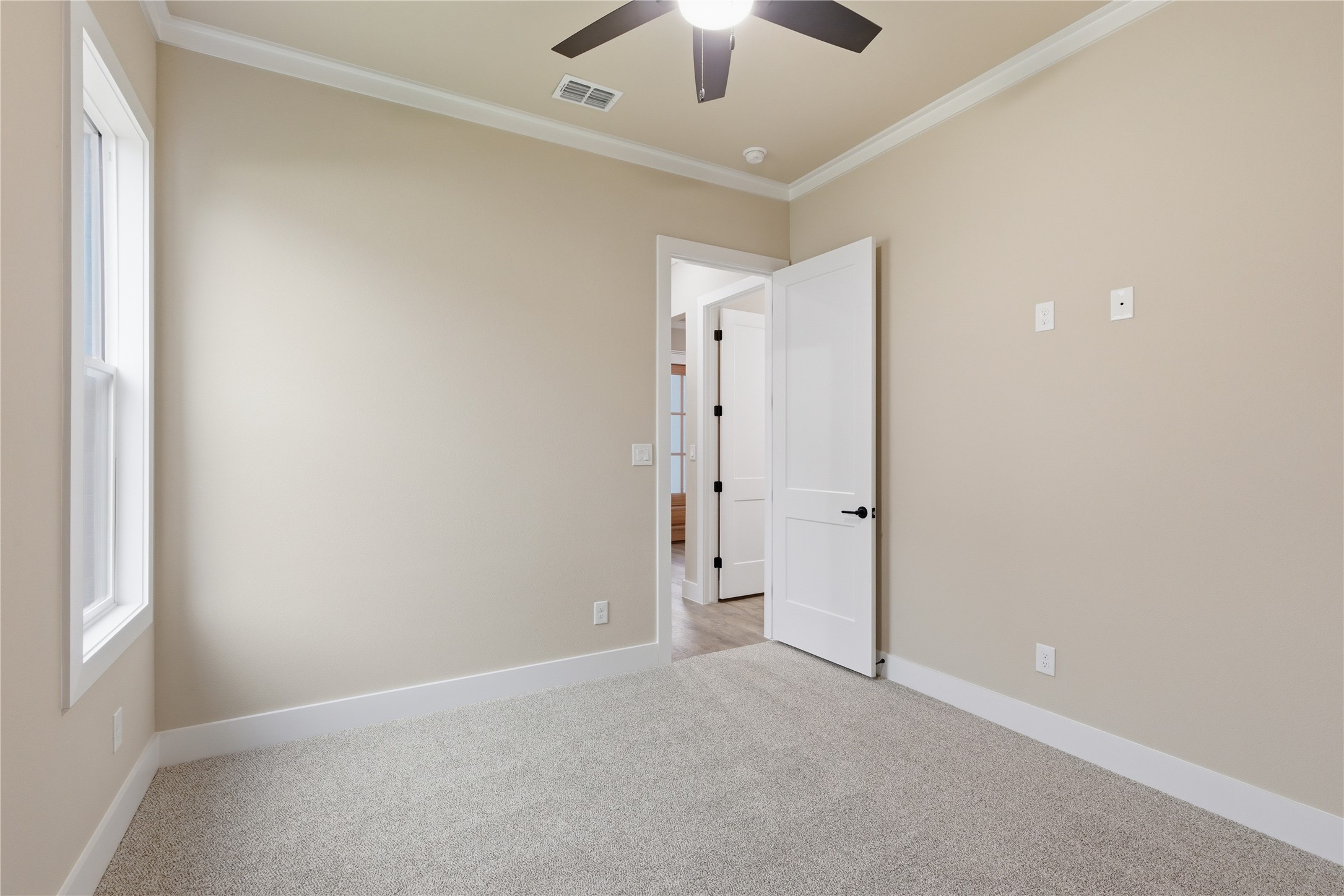 702 Anne Road Van Alstyne TX 75495