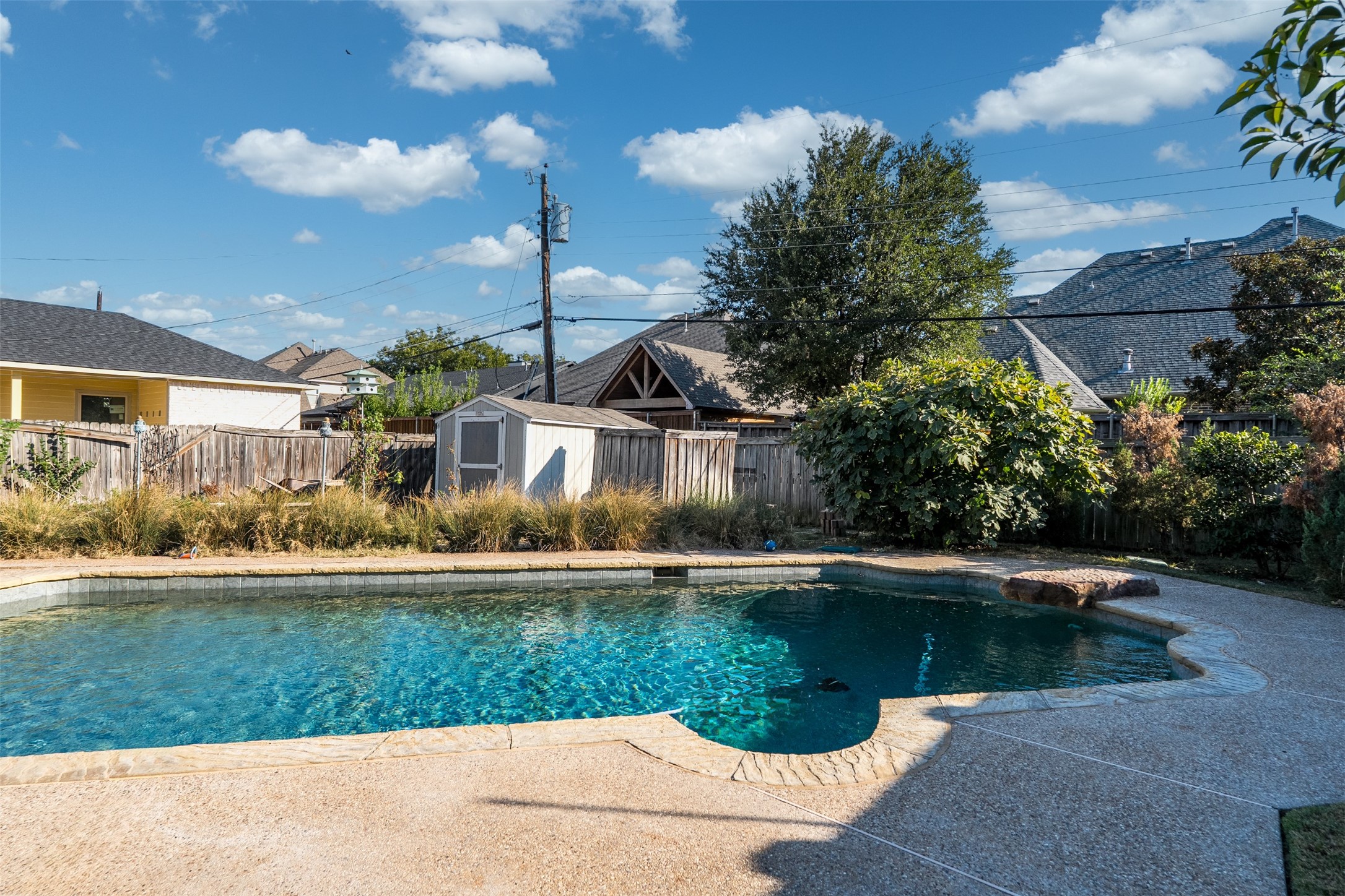 2650 Mount View Drive Farmers Branch TX 75234