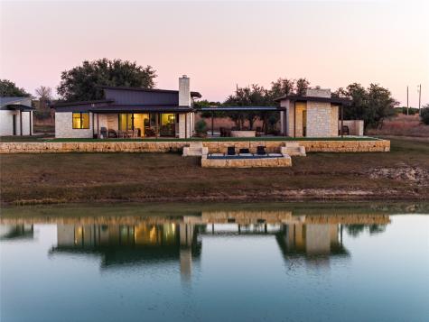 1402 Pr 21 Glen Rose TX 76690