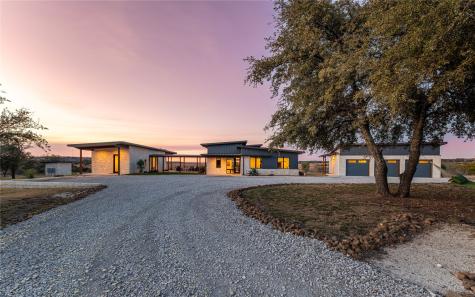 1402 Pr 21 Glen Rose TX 76690