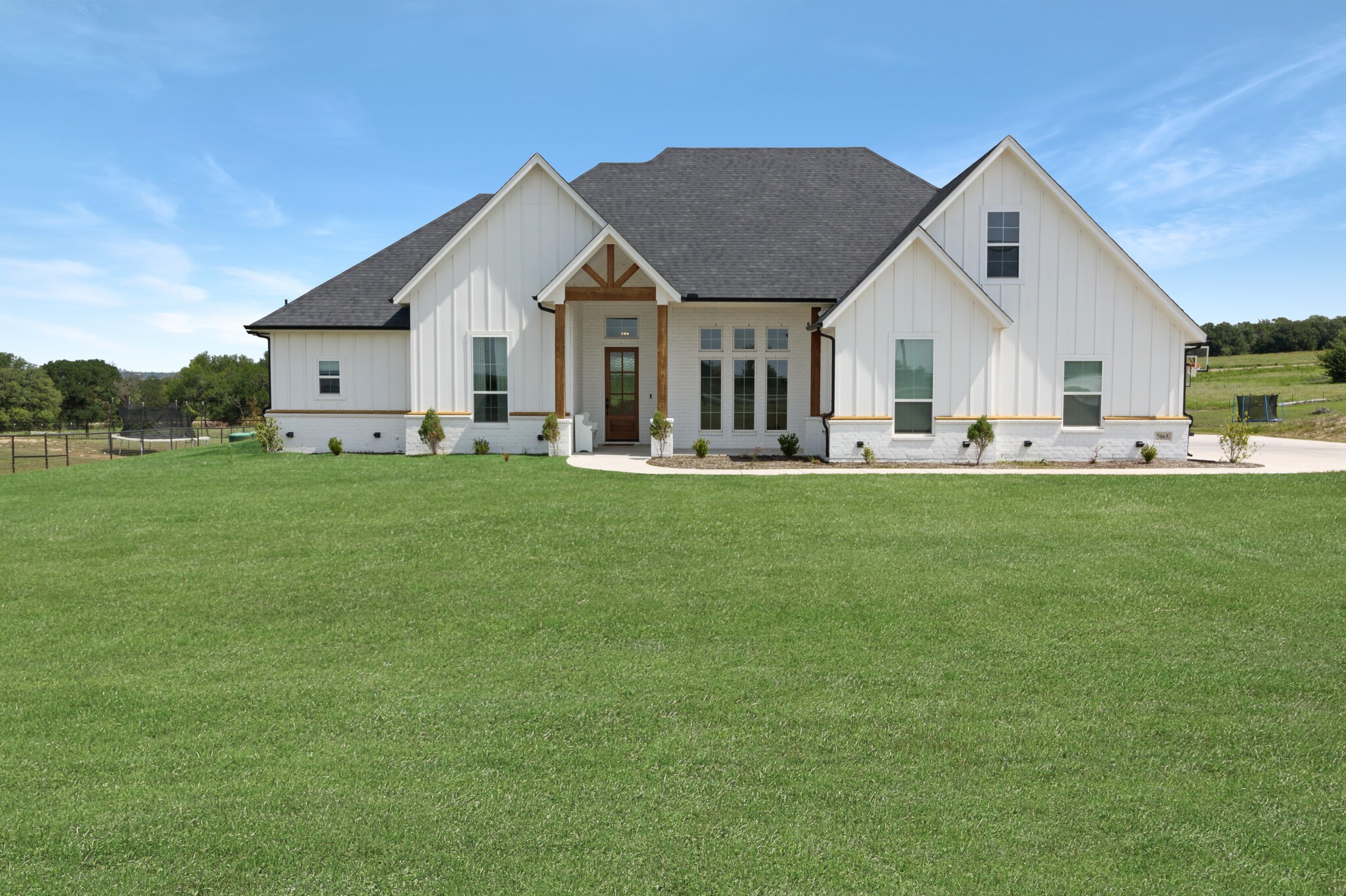7065 Veal Station Road Weatherford TX 76085