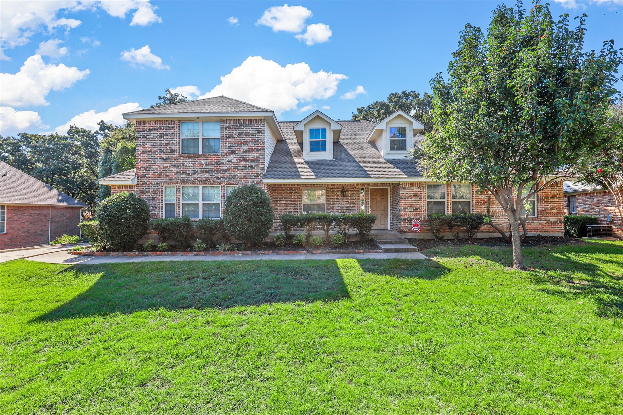 6106 Tiffany Park Court Arlington TX 76016