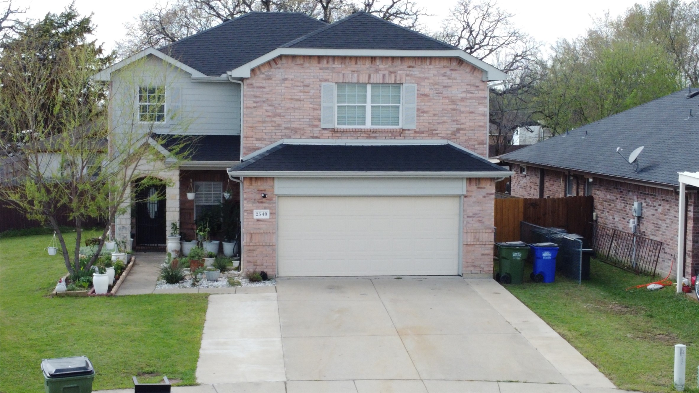 2549 Spring Creek Drive Balch Springs TX 75180