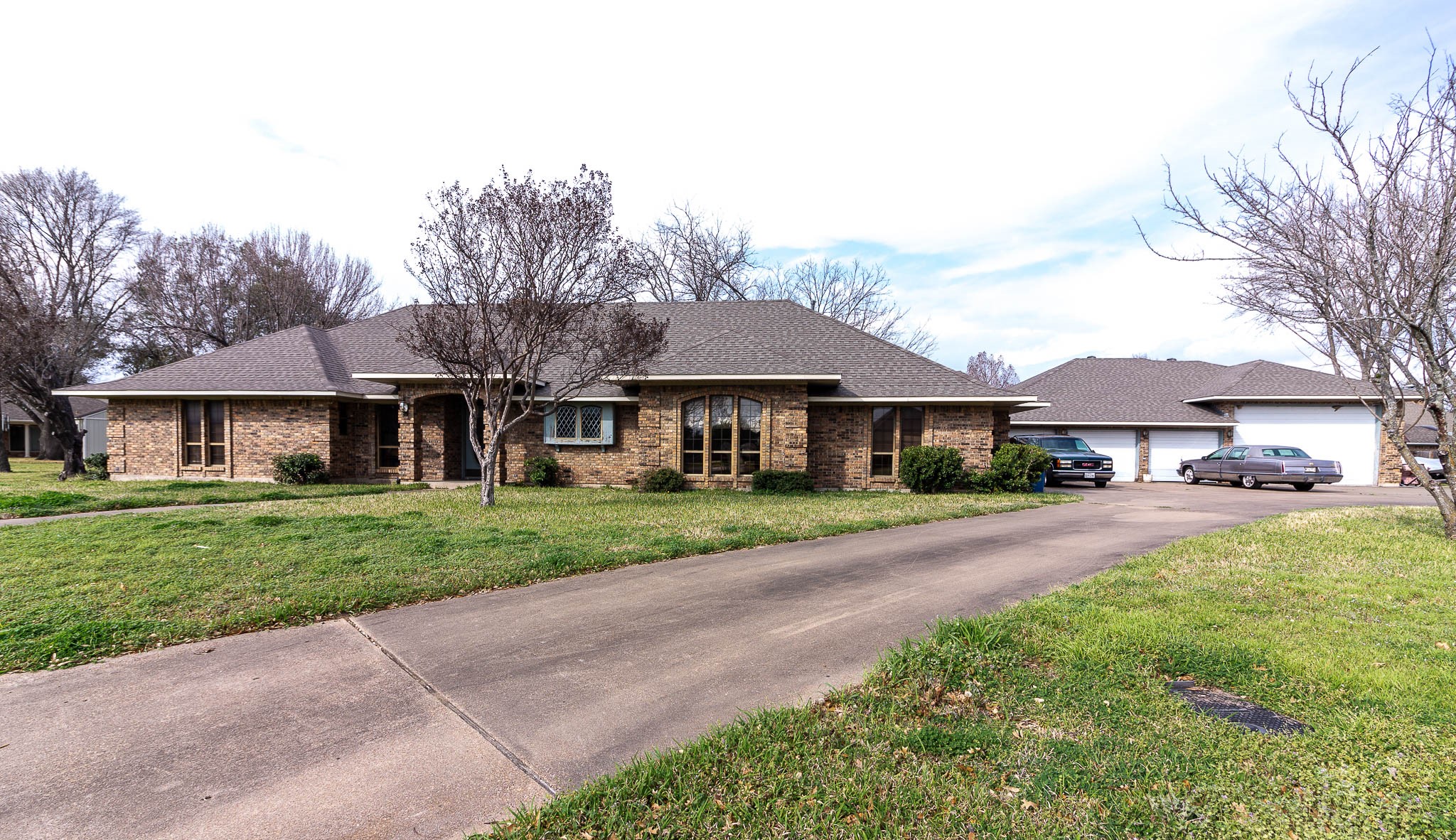 108 Heatherstone Circle Kaufman TX 75142