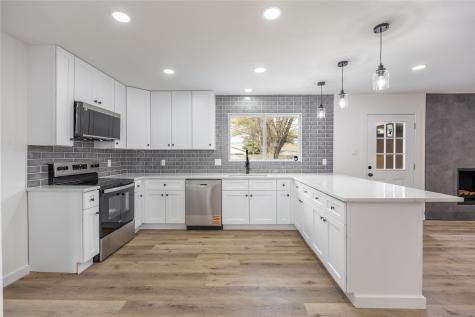 2105 Matterhorn Drive Garland TX 75044