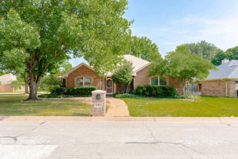 8901 Marti Lane North Richland Hills TX 76182