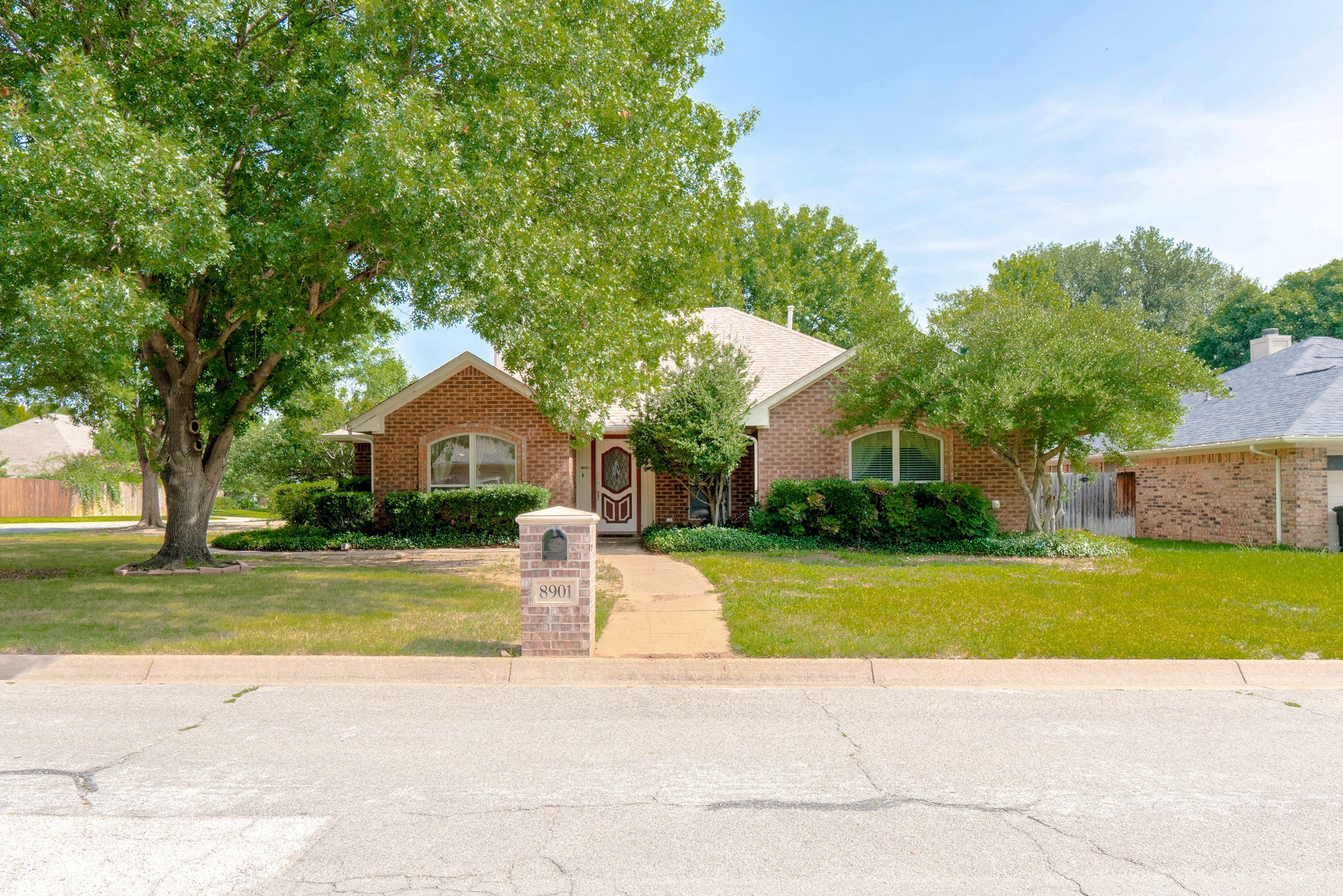 8901 Marti Lane North Richland Hills TX 76182