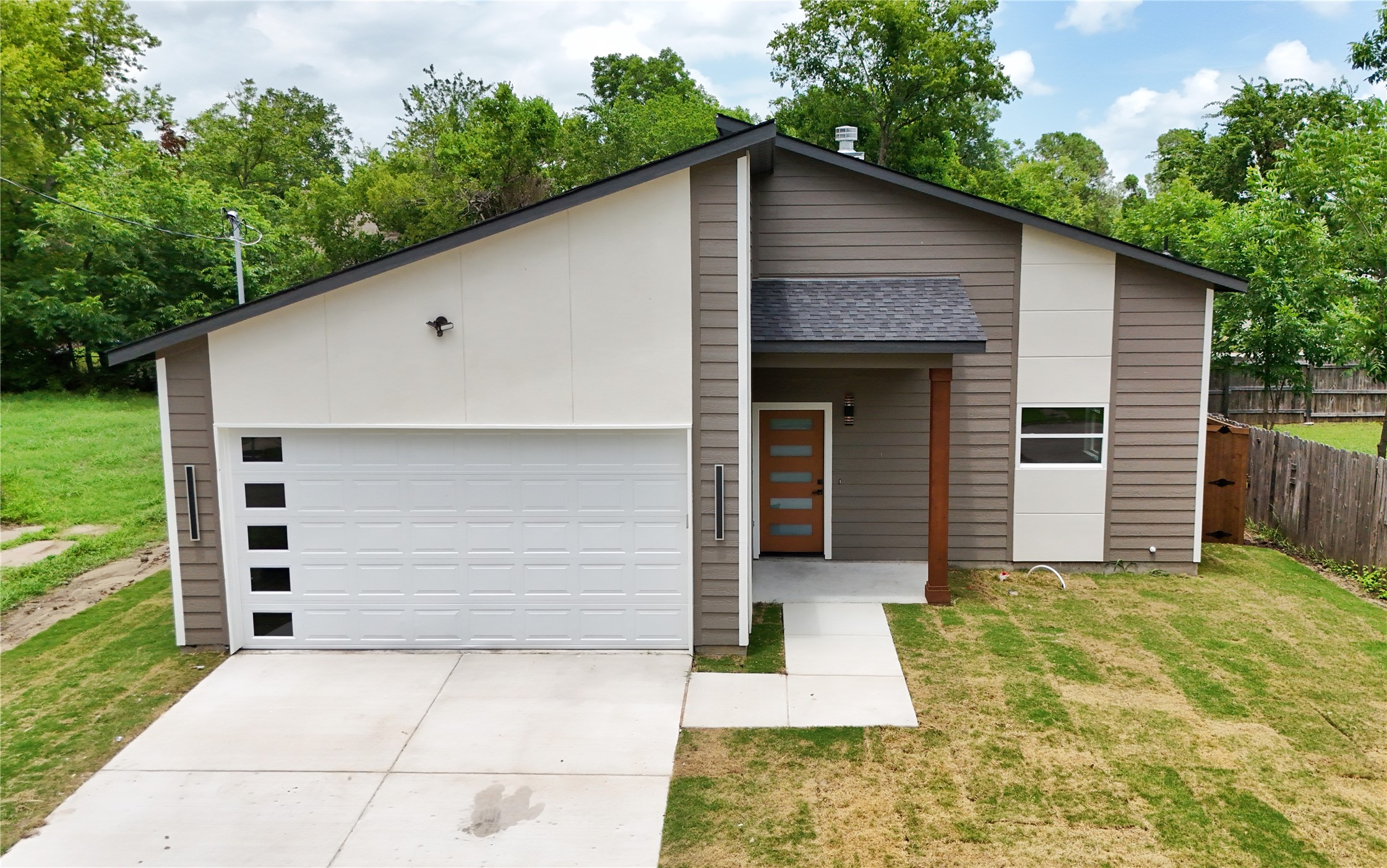2612 Polk Street Greenville TX 75401