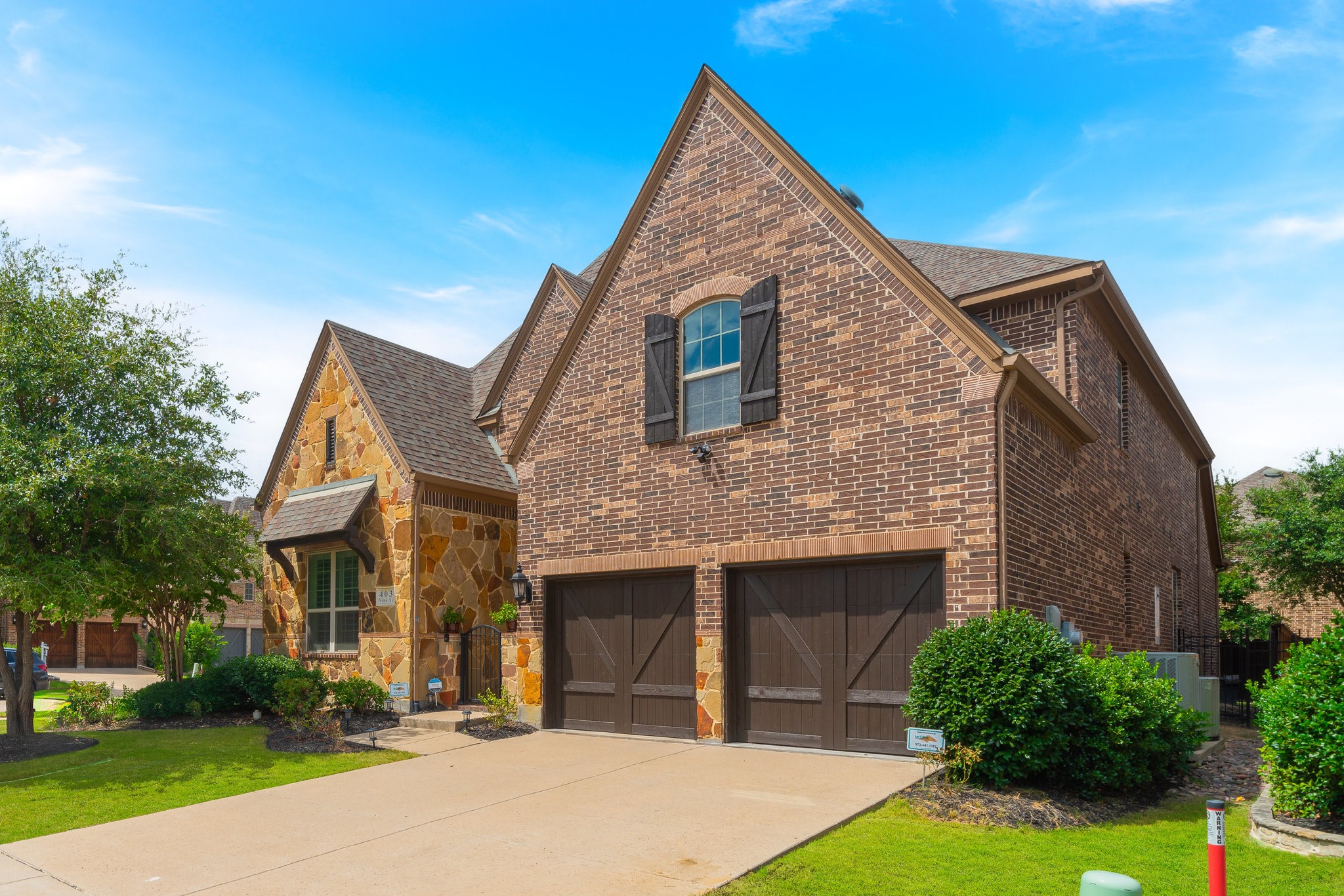 403 Vine Street Irving TX 75039