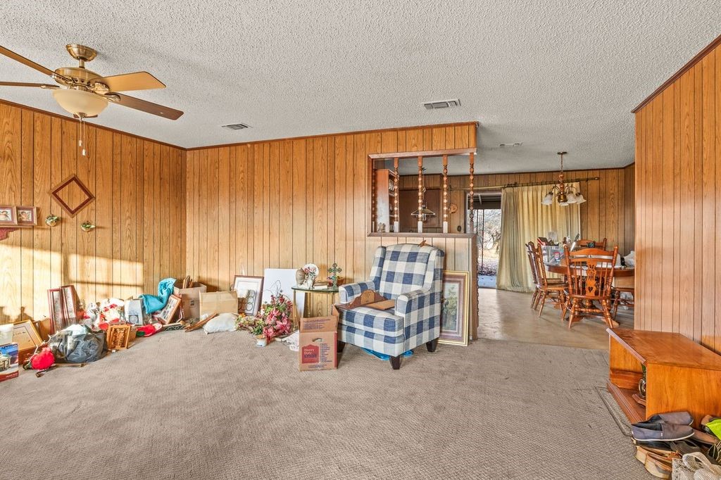 6406 N Tx Highway 37 Talco TX 75487