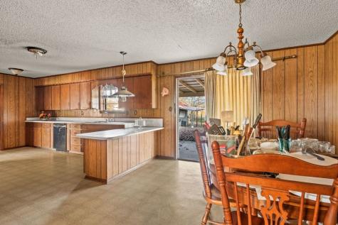 6406 N Tx Highway 37 Talco TX 75487