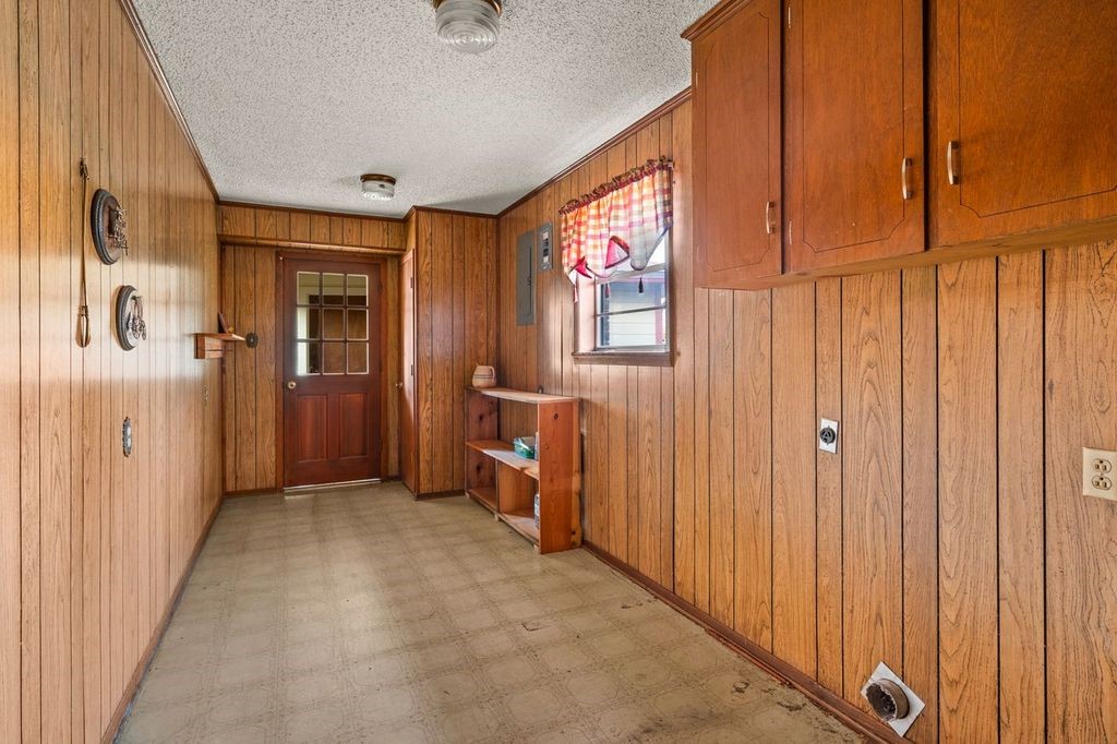 6406 N Tx Highway 37 Talco TX 75487