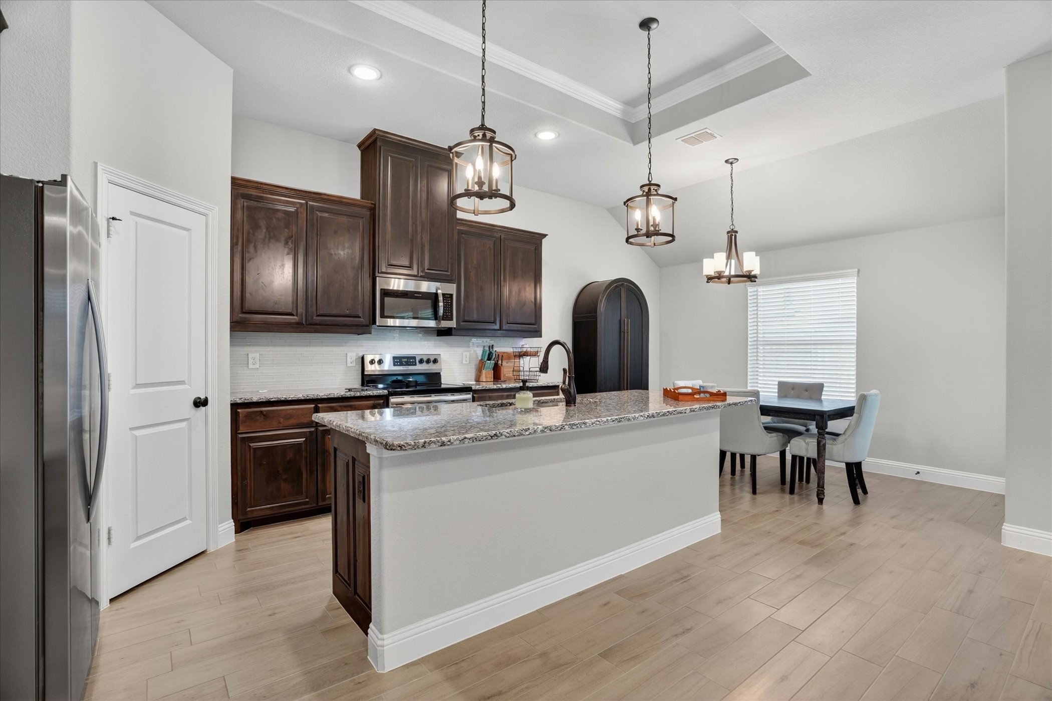 1641 Town Creek Circle Weatherford TX 76086