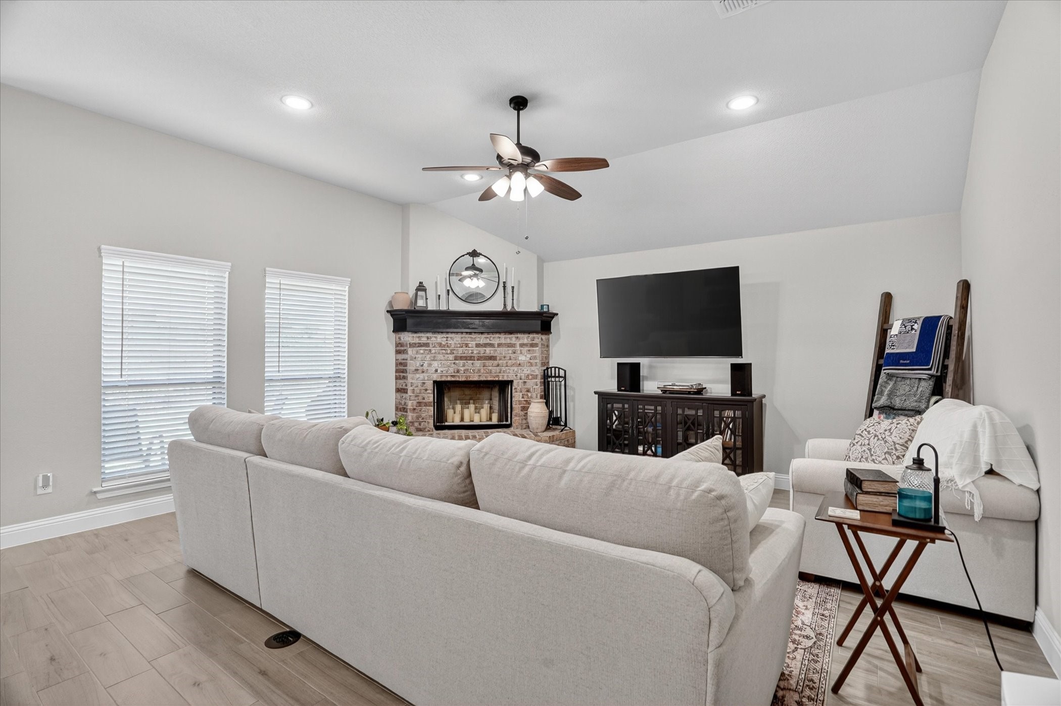 1641 Town Creek Circle Weatherford TX 76086