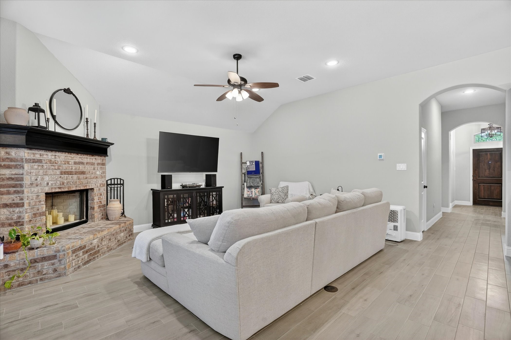 1641 Town Creek Circle Weatherford TX 76086