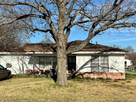 221 Center Point Road Weatherford TX 76087