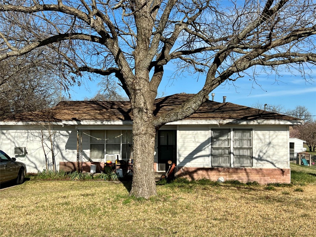 221 Center Point Road Weatherford TX 76087