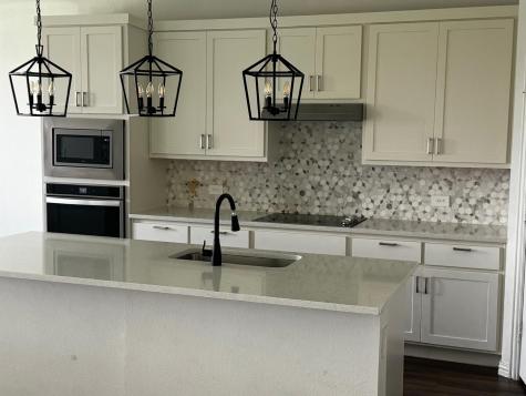 1613 Pine Valley Drive Fort Worth TX 76052