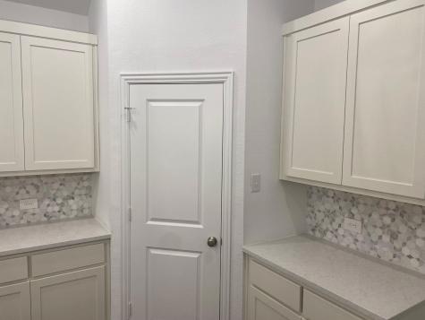 1613 Pine Valley Drive Fort Worth TX 76052