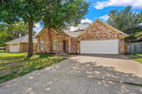 7405 Crosswicks Circle Fort Worth TX 76137