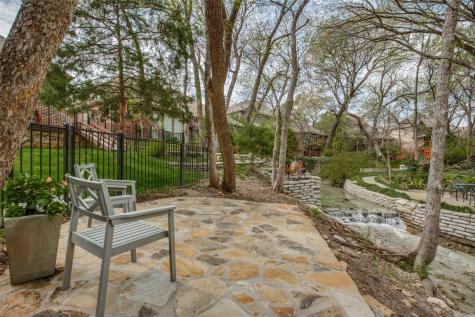 1109 Winding Brook Drive Garland TX 75044