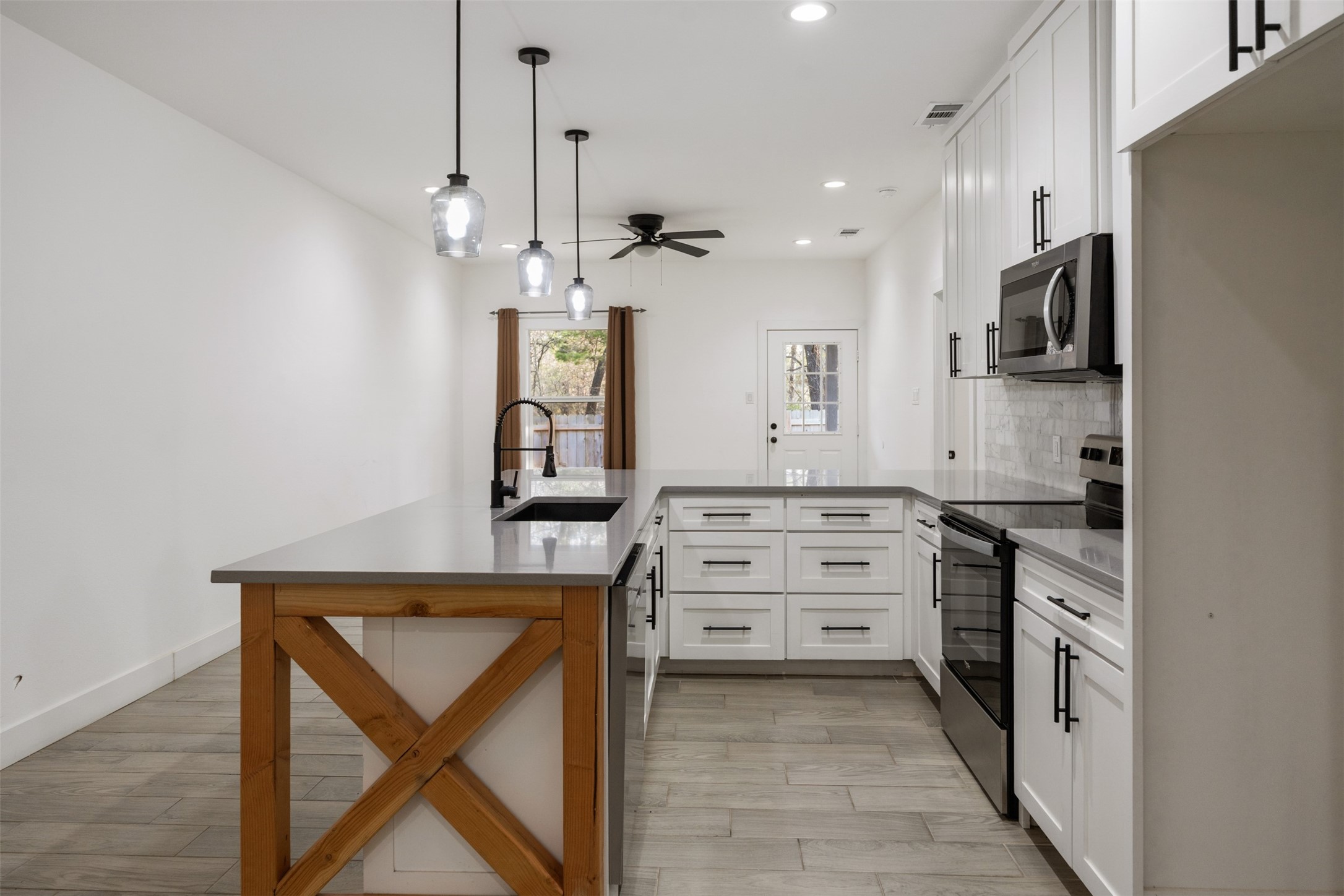 145 Barcelona Street Payne Springs TX 75156
