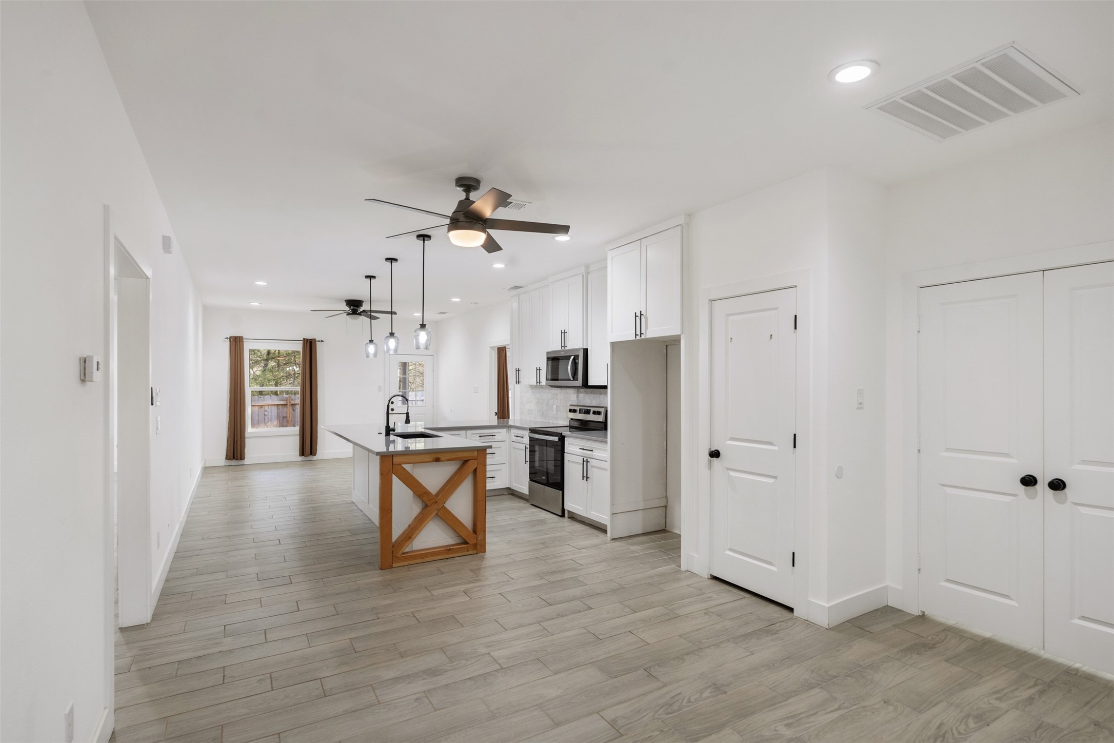 145 Barcelona Street Payne Springs TX 75156