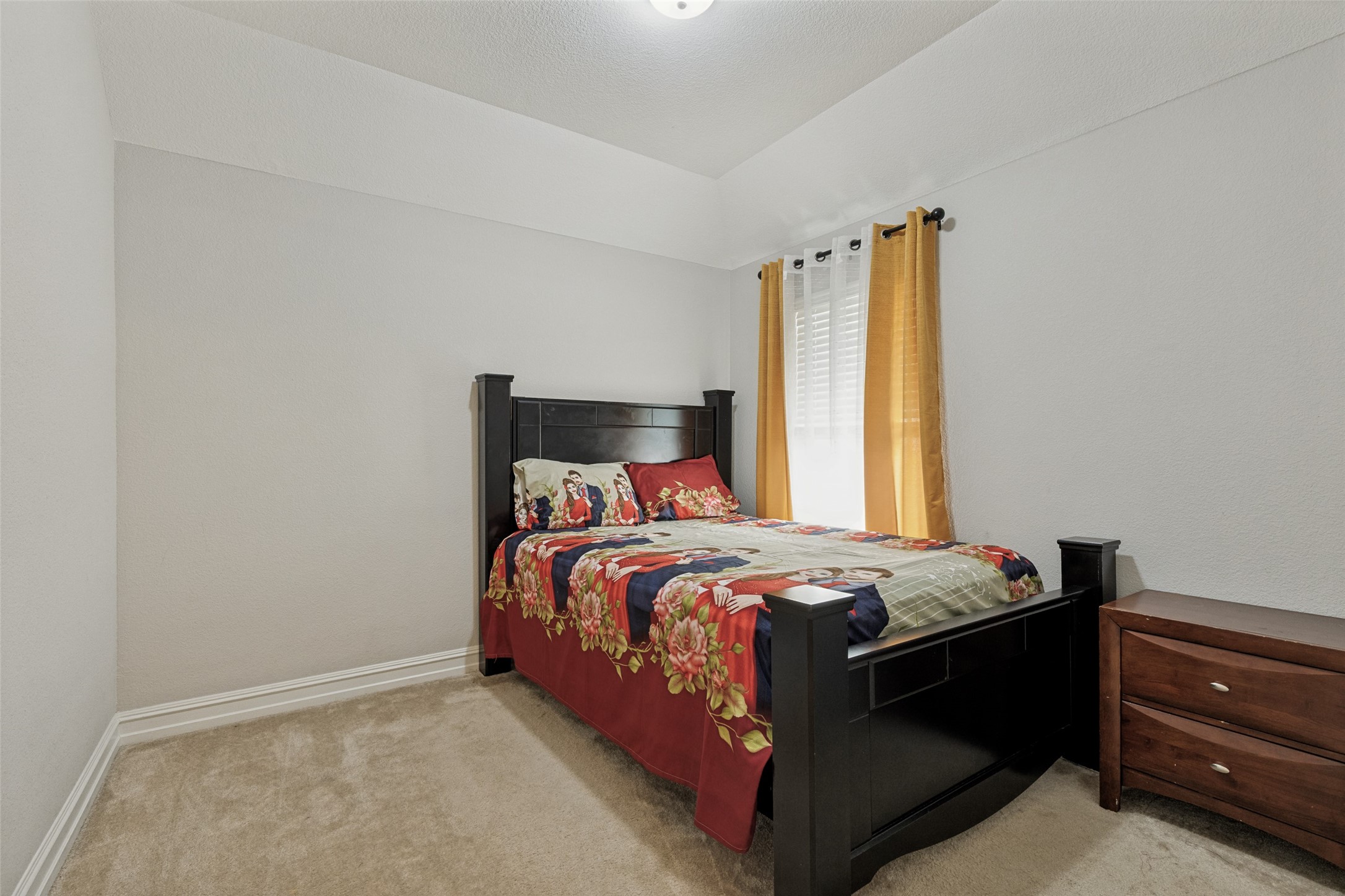 1005 Pinnacle Breeze Drive Fort Worth TX 76052