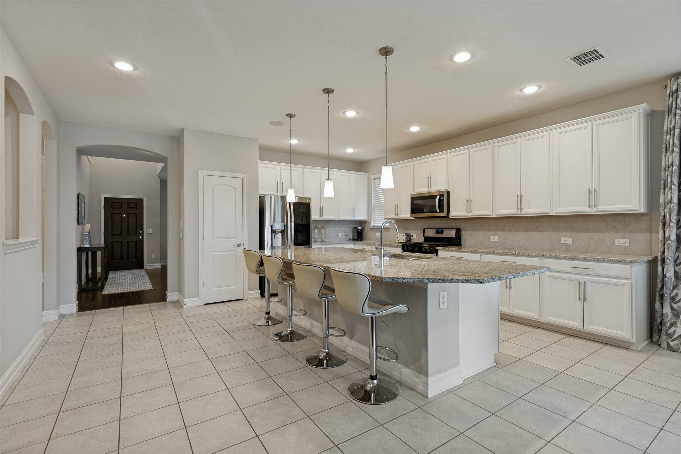 1005 Pinnacle Breeze Drive Fort Worth TX 76052
