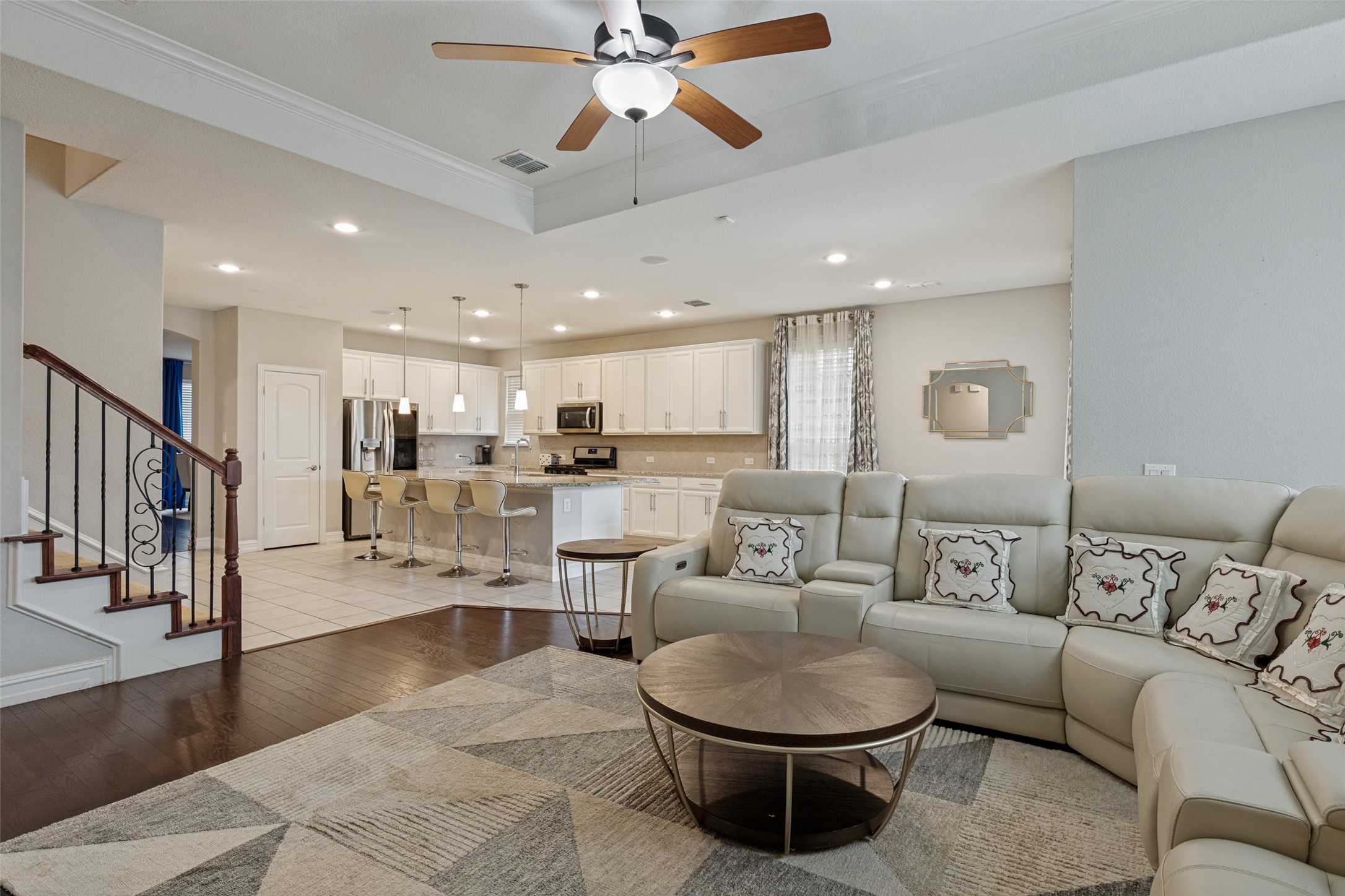 1005 Pinnacle Breeze Drive Fort Worth TX 76052